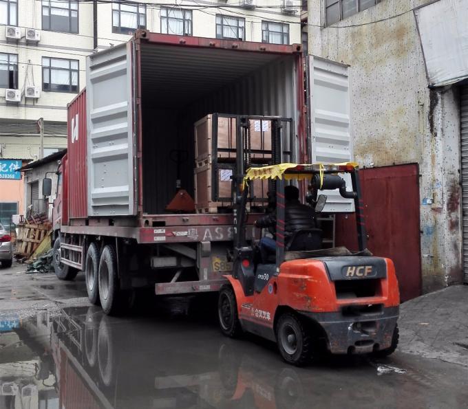 قطع غيار الحفار قطع غيار تحت العربة الحفار عجلة عجلة عجلة عجلة عجلة عجلة عجلة PC200 PC300 PC400 PC500 13